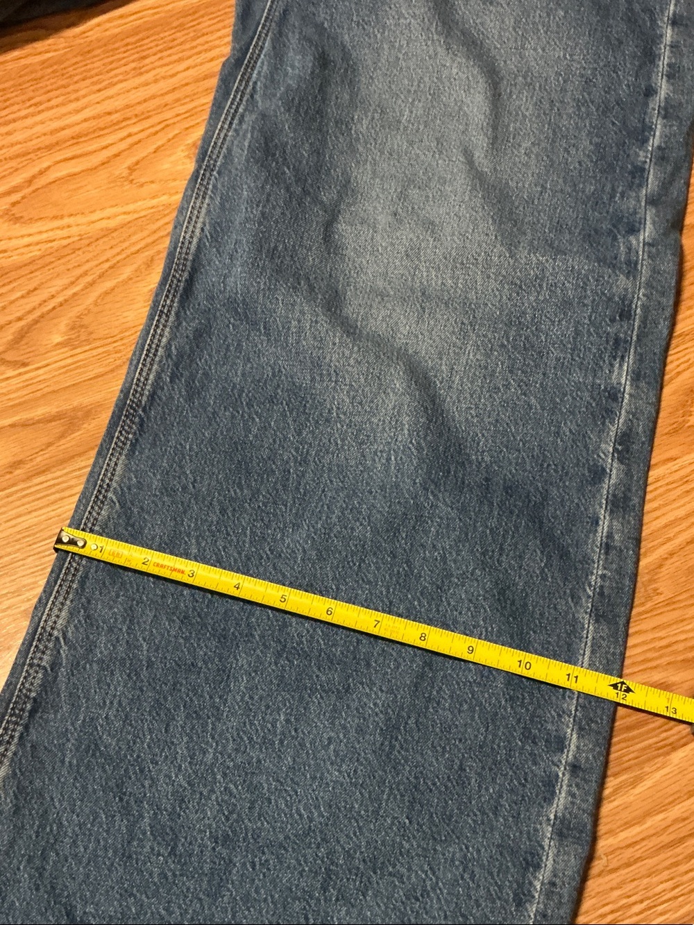 AE Low-Rise Baggy Ultra Wide-Leg Jean Size 4 Regular - Picture 11 of 12